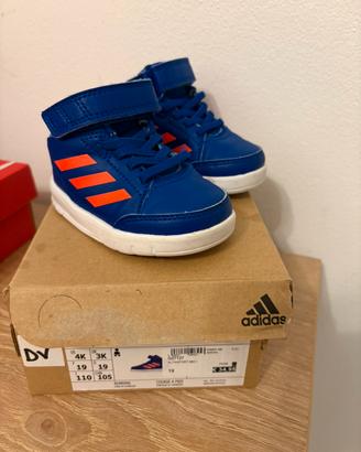 Scarpe Adidas numero 19