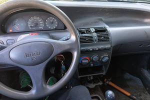 Fiat punto Van 1.7 TD autocarro..