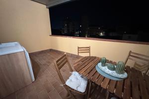 Via Garibaldi Monovano arredato più terrazzino