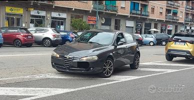 Alfa romeo 147 2 seria 