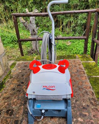 Robot pulitore piscina