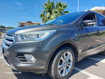 Ford Kuga II 1.5 Tdci Powershift