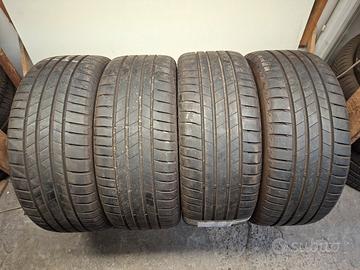 gomme 215/45/17 Bridgestone al 85%