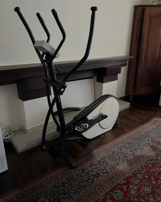 Cross trainer