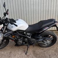 Benelli BN302