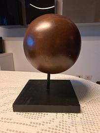Palla decorativa in legno di design zona Talenti