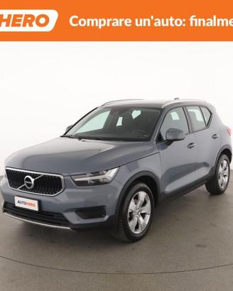 VOLVO XC40 T3 Geartronic Momentum Pro
