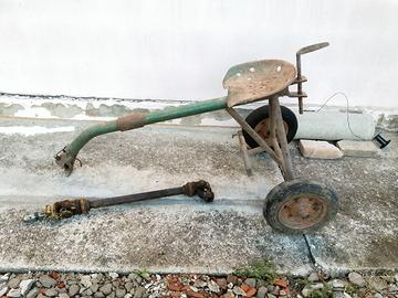 Carrello per motocoltivatore e cardano