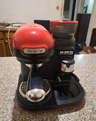 macchina del caffè ariete con macina 