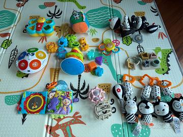 set giocattoli neonato 0-12M + zebra primi passi