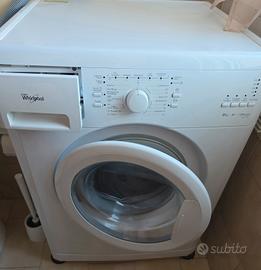 Lavatrice Whirlpool 8 Kg A++ 1000 giri 