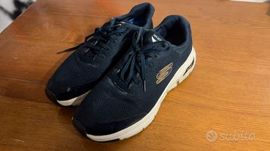 Scarpe Skechers in perfette condizioni!