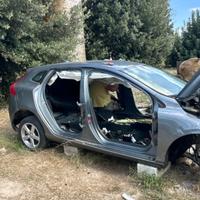 pezzi di ricambio volvo v40