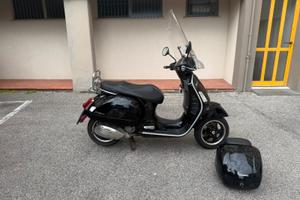 Vespa Gts super 300