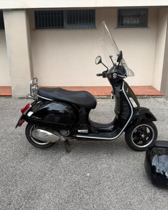 Vespa Gts super 300