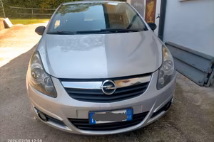 Opel Corsa 1.300 diesel 