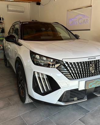 Peugeot 2008 PureTech 130 S&S EAT8 GT