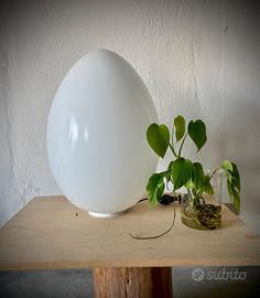 LAMPADA DA TAVOLO UOVO Fontana Arte