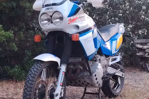 Yamaha super tenere 750