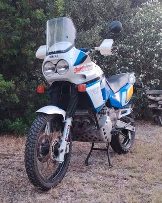 Yamaha super tenere 750