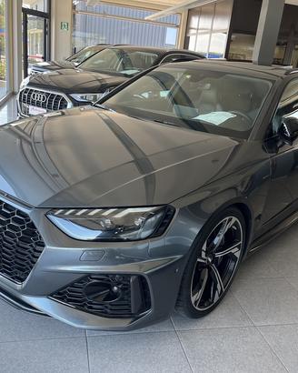 AUDI RS4 2900 TFSI 450 CV Tiptronic