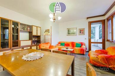 PIANIGA APPARTAMENTO 3 CAMERE E 2 BAGNI AL PIANO P