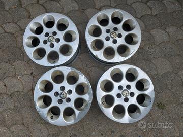 Cerchioni Alfa Romeo 15 pollici
