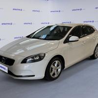 VOLVO V40 D2 KINETIC