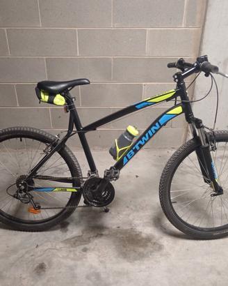 Mountain bike come nuova
