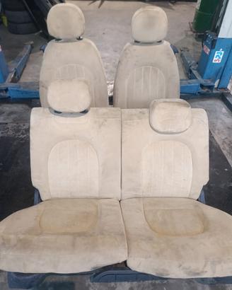 Sedili/interno completo pannelli laterali Lancia Y