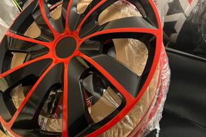 Compricerchi renault clio 4 rossi e neri