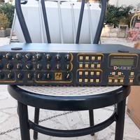 mixer D-VOICE M LIVE con effetti voce