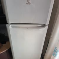FRIGORIFERO MEDIO INDESIT 