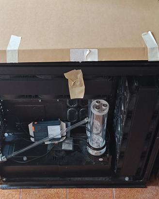 case Corsair 1000d con liquid cooling