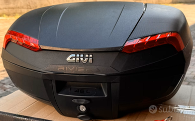 Bauletto Givi Riviera E46Litri + Schienalino E207.