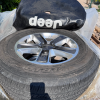 5 cerchi + gomme e 4 ammortizzatori jeep wrangler