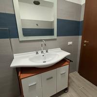 Mobile bagno + specchio