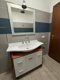 Mobile bagno + specchio