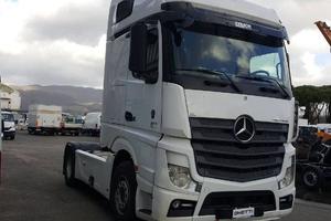Mercedes-Benz Actros 1853