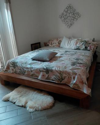 Letto in tek king size