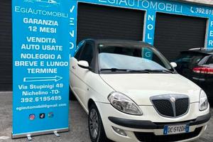 Lancia Ypsilon 1.2 Momo Design