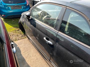 PORTIERA LATO ANT LATO SX FIAT 2008 PER RICAMBI