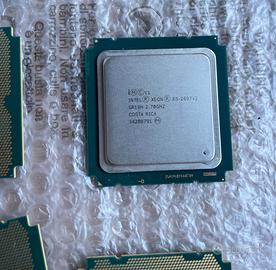 Processore CPU Intel Xeon E5 2697 V2 SR19H