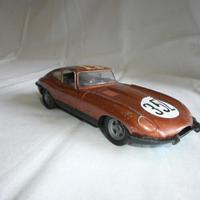Polistil 1/25 : JAGUAR XK-E - 4.2 litre