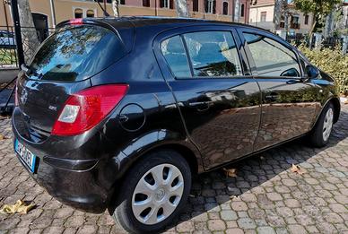 OPEL CORSA CDTI 1300 75CV NEOPATENTATI € 3500