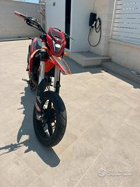 Motard 125 cc 4 tempi prezzo trattabile