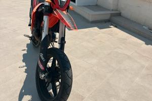 Motard 125 cc 4 tempi prezzo trattabile