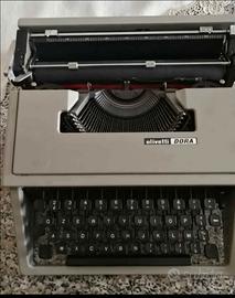 Macchina da scrivere 