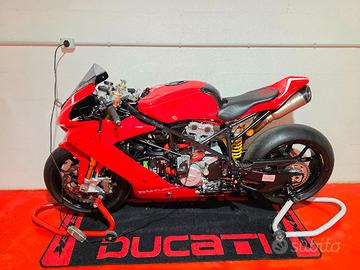 Ducati 999s 06 pista