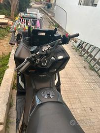 T-Max 560 Tech Max